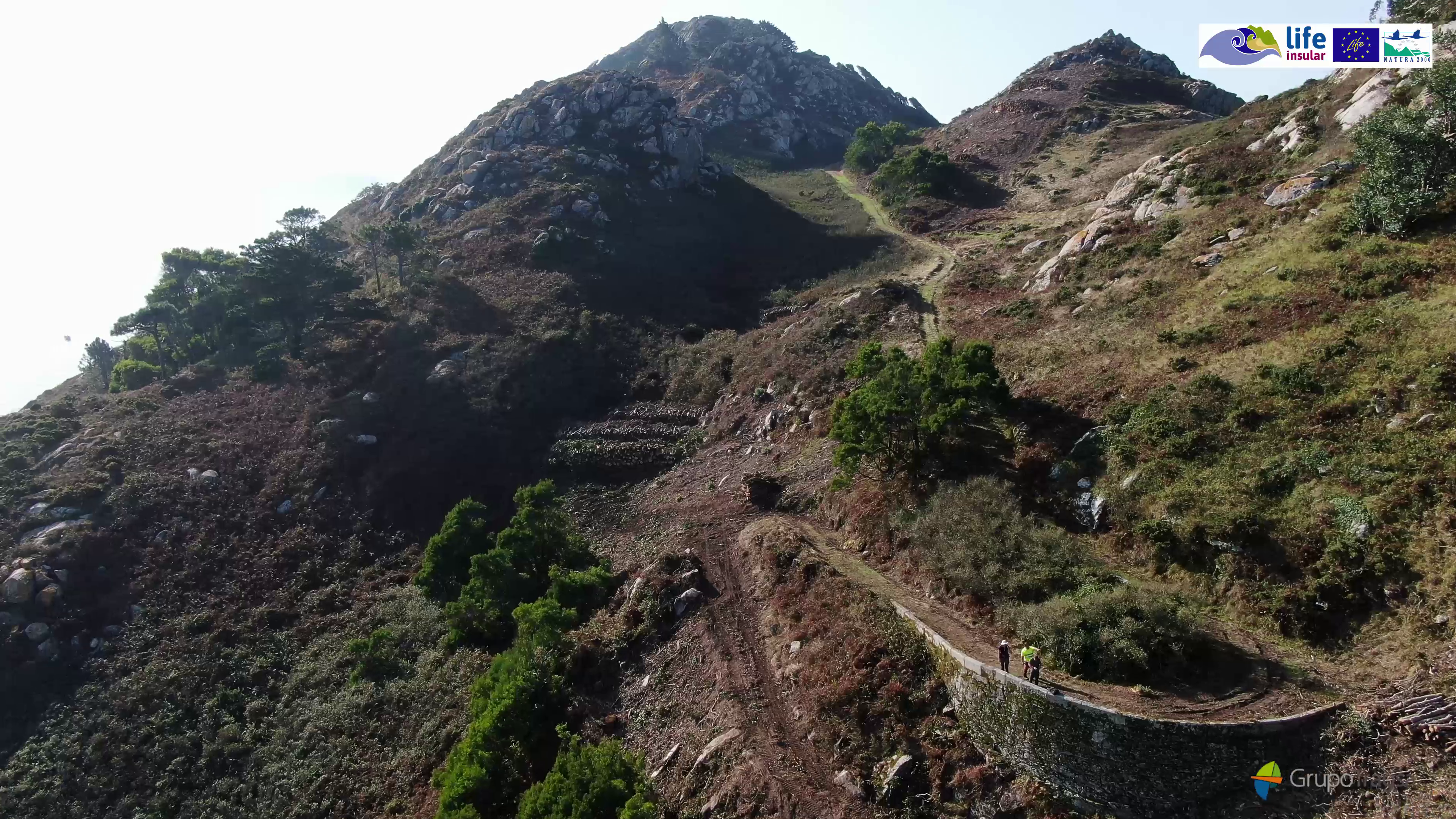 2026/03/26: Traballos de restauración na zona norte da Illa de San Martiño: Un operativo ao límite