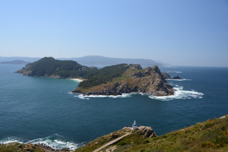 2024/01/08: The govern of Galicia puts out to tender the work to eliminate invasive exotic species in Cíes, Ons and Sálvora within the framework of the LIFE INSULAR Project