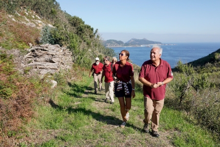 2026/09/17: A Xunta desenvolve unha estratexia integral de restauración ambiental nas Illas Cíes, Ons e Sálvora para mellorar a conservación dos seus hábitats